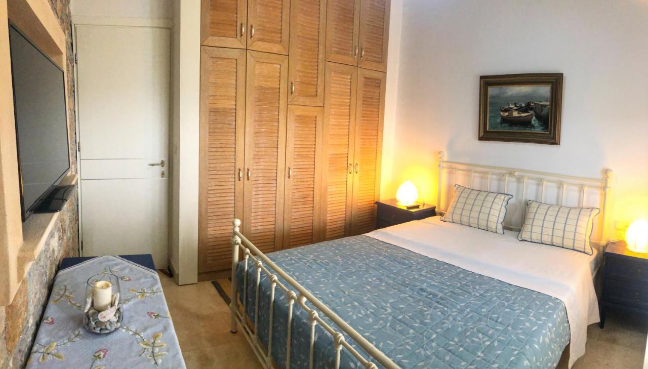 Azzurro Hotell Katsaros  Exteriör bild