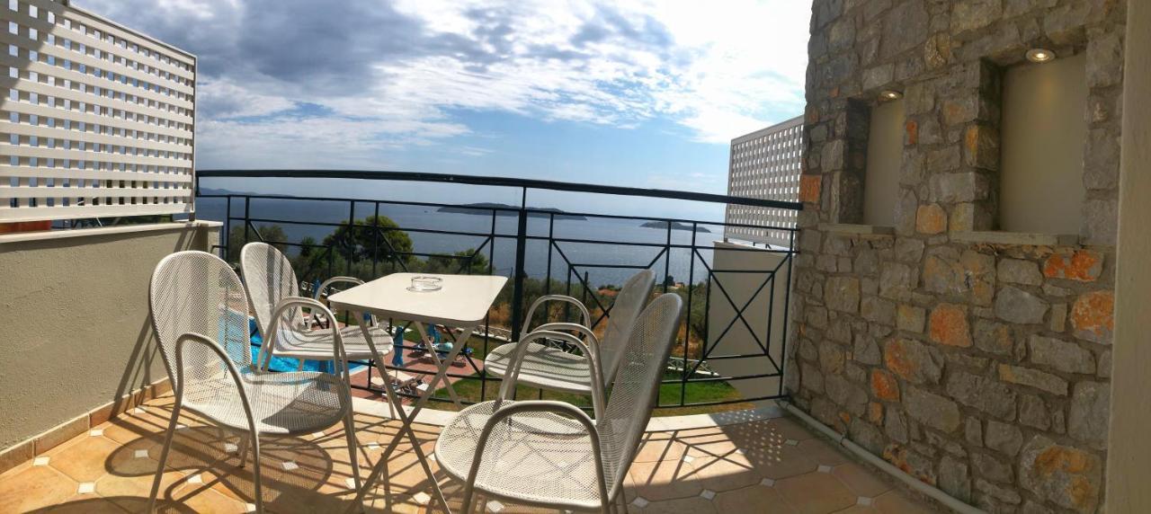 Azzurro Hotell Katsaros  Exteriör bild